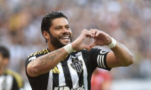 Hulk comemora gol pelo Atlético (foto: Ramon Lisboa/EM/DA.Press)